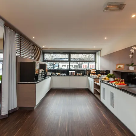 ホテル Aldea ベルリン